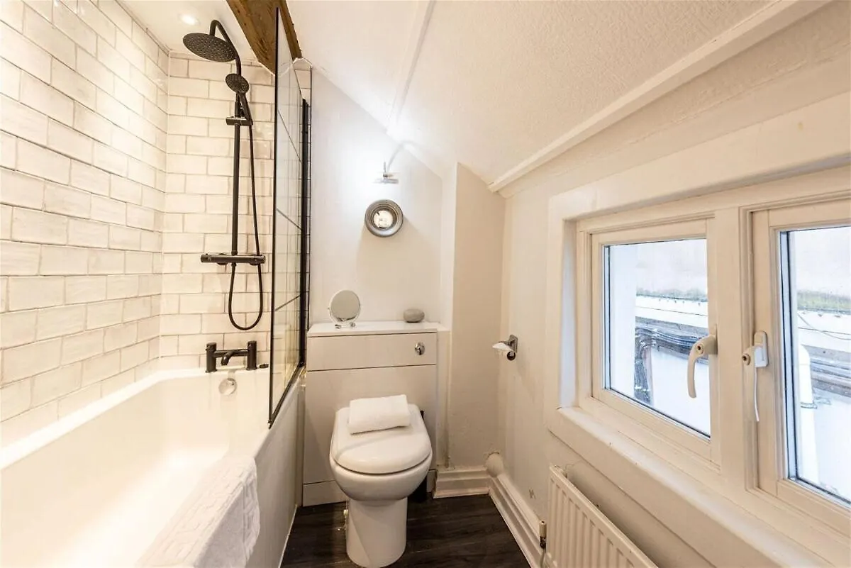 Apartment On Watergate Street By Cheshire Escapes Chester